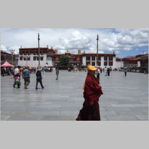 Jokhang-01.jpg